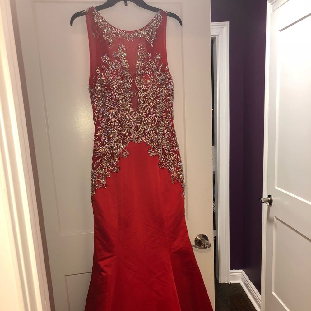 Elegant Red Evening Gown